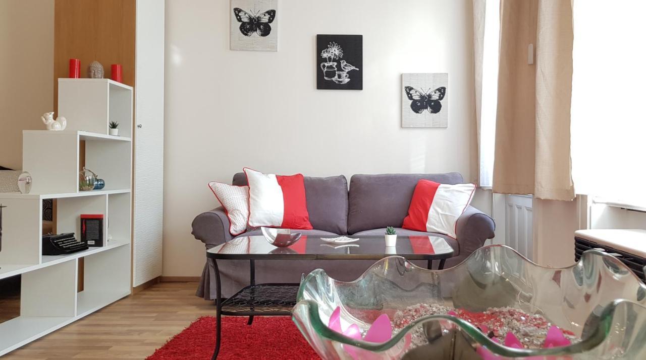 Center Royalty Apartment Budapest Exterior photo